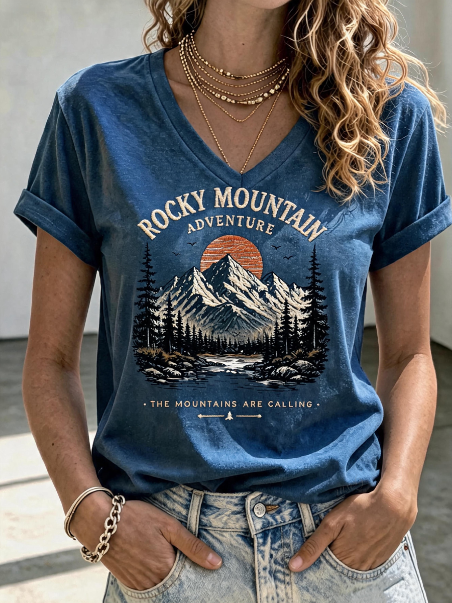Women'S Colorado Strong Vintage Rocky Mountains Graphic V Neck Top