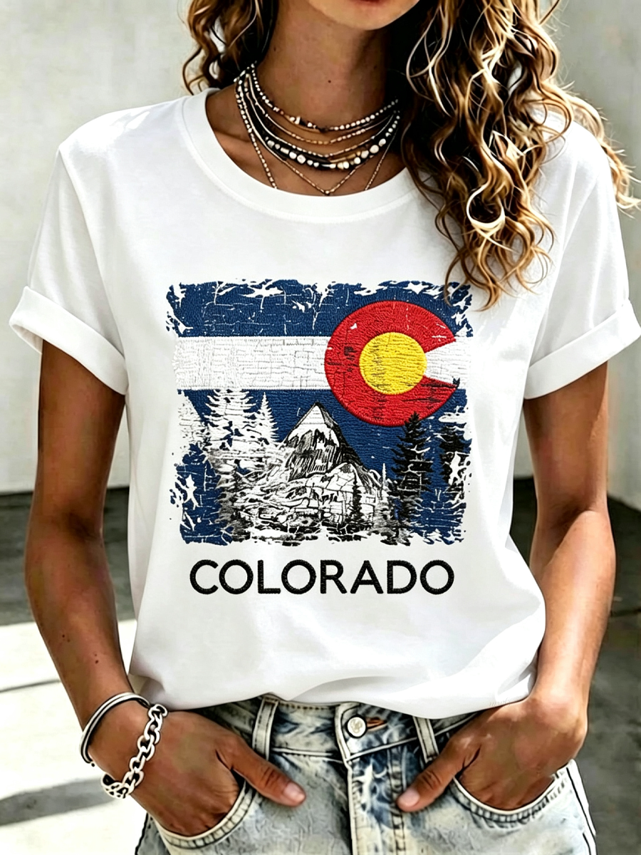 Women'S Colorado Strong Vintage Colorado Flag Mountain Forest T-Shirt