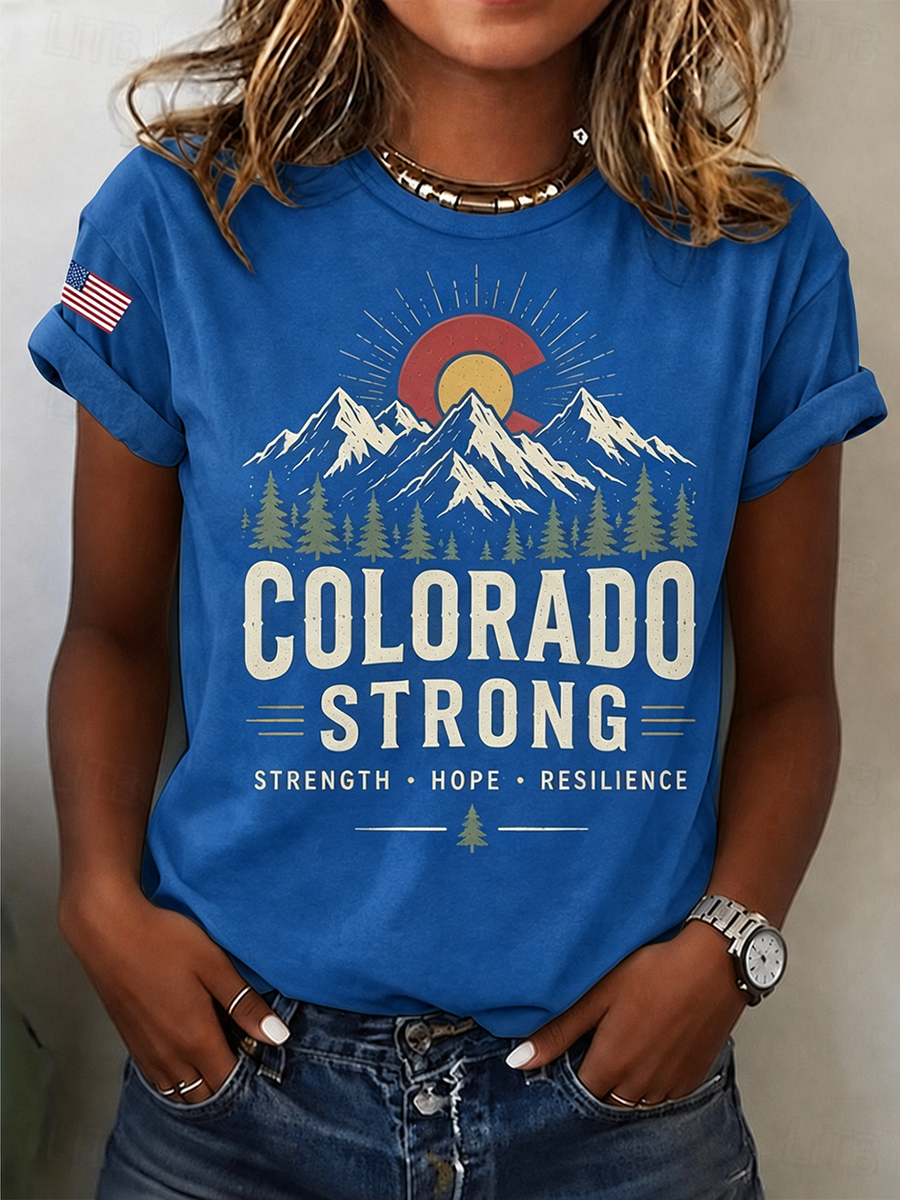 Women's Colorado Strong Vintage Colorado Flag Mountain Forest T-Shirt