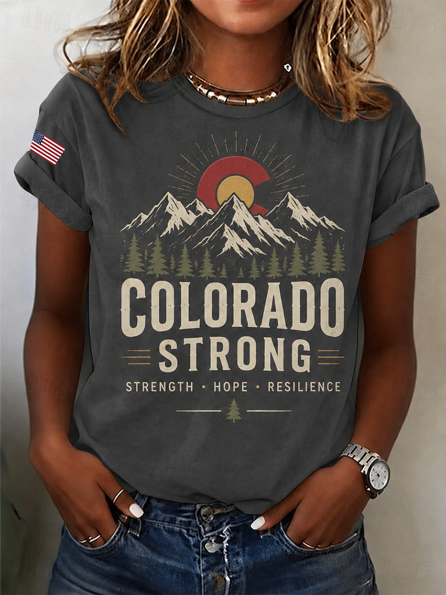 Women's Colorado Strong Vintage Colorado Flag Mountain Forest T-Shirt
