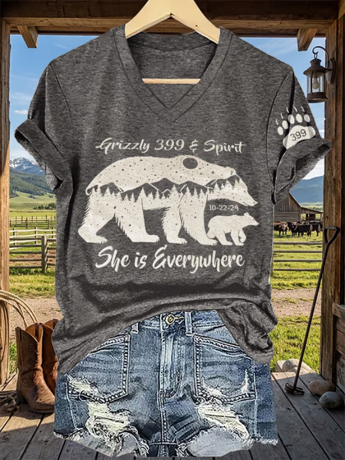 V-Neck Retro Grizzly 399 And Spirit 10-22-24 She Is Everywhere Print T-Shirt