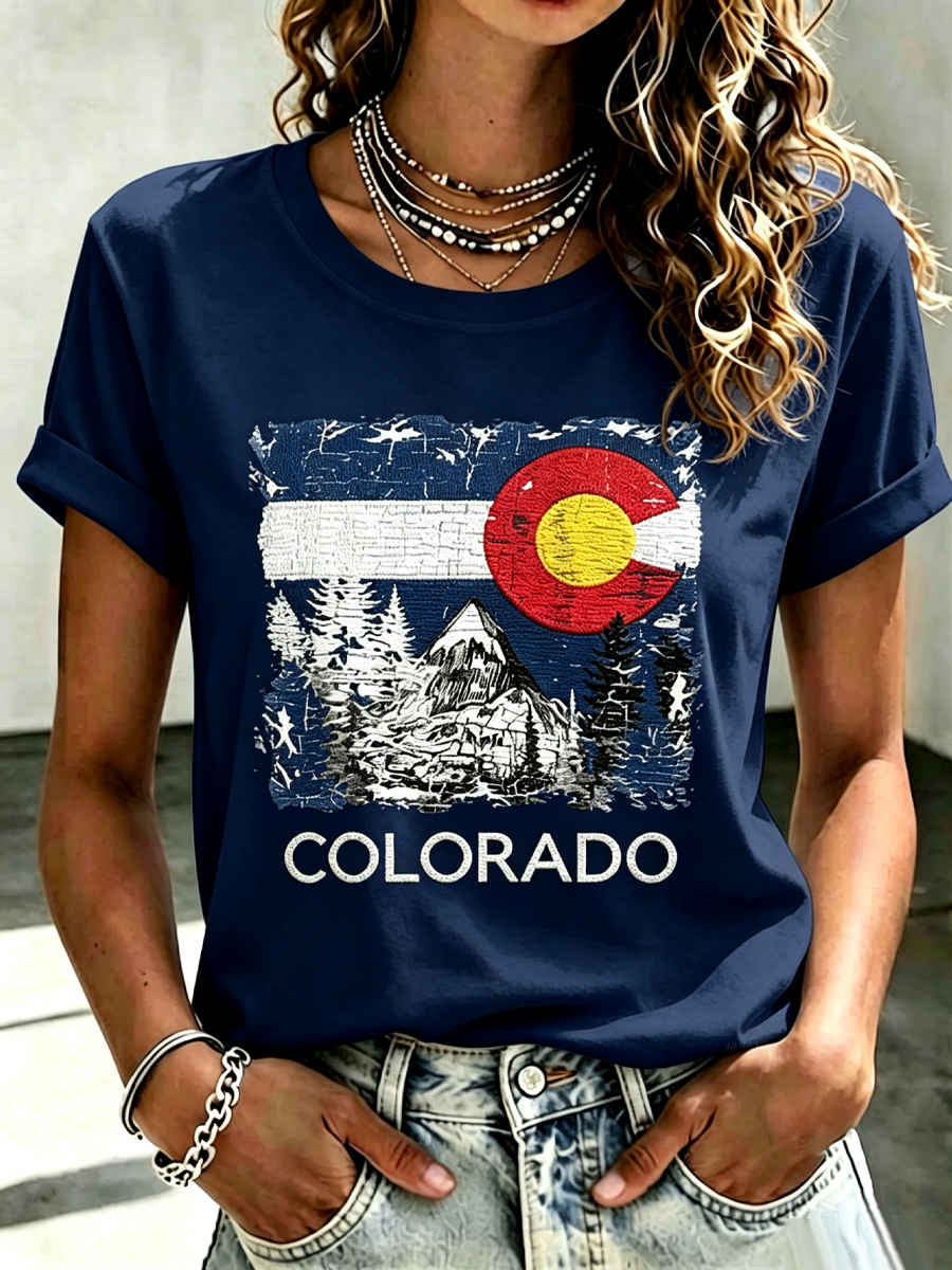 Women'S Colorado Strong Vintage Colorado Flag Mountain Forest T-Shirt