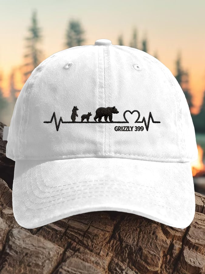 Retro Queen Of The Tetons Grizzly 399 Print Baseball Cap