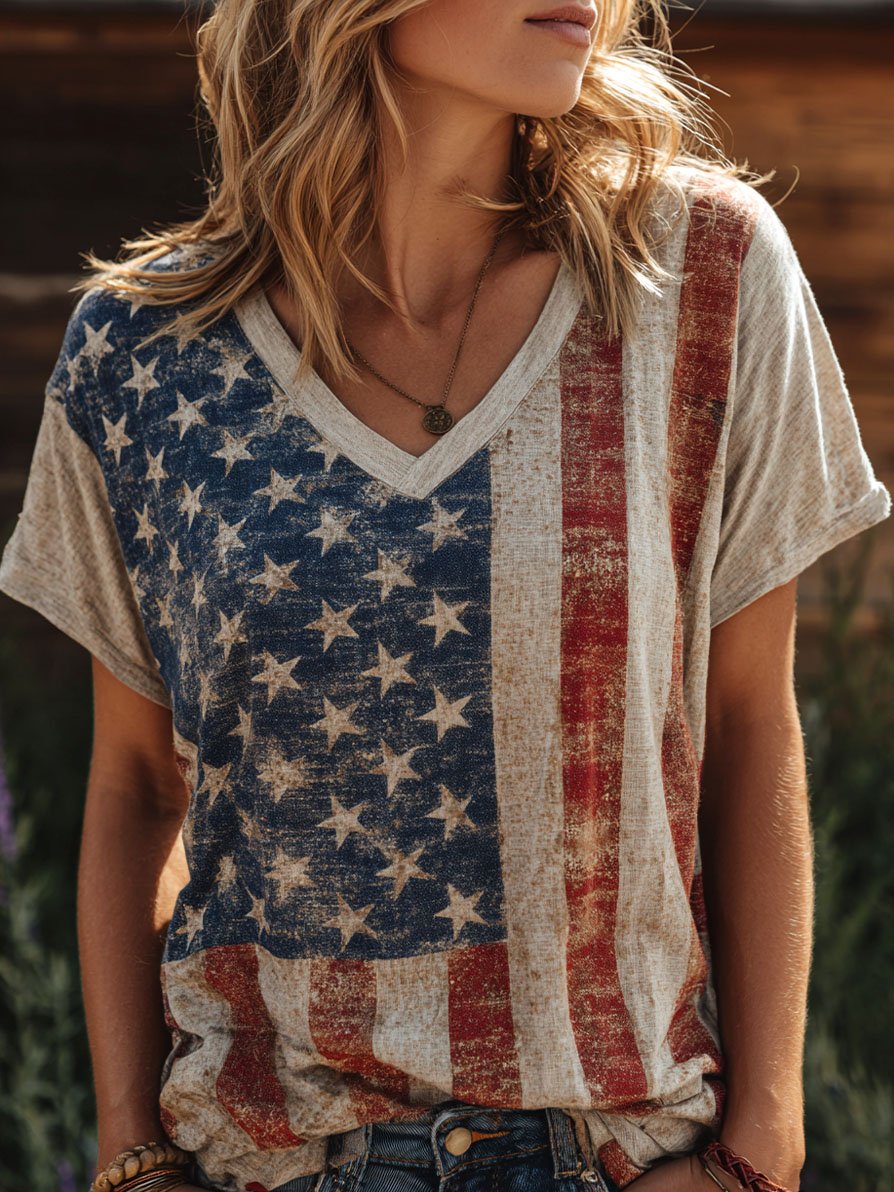 Women's Vintage Floral Patriotic Commemorative V-Neck Short-Sleeve T-Shirt