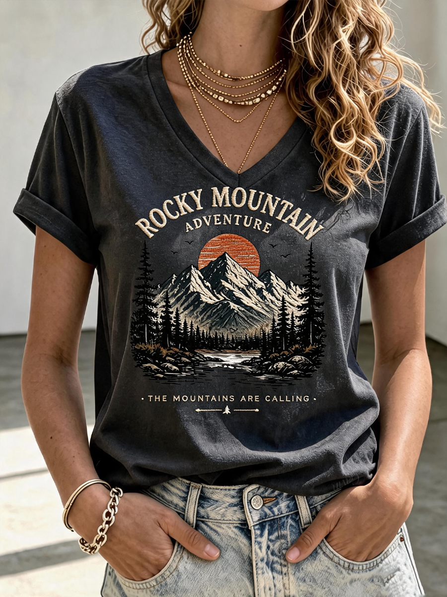 Women'S Colorado Strong Vintage Rocky Mountains Graphic V Neck Top